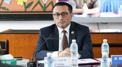 २ रुपैयाँ मात्रै बेइमानी गरेको प्रमाण दिनुस्, सार्वजनिक जीवन नै त्यागिदिन्छु: अर्थमन्त्री वाग्ले